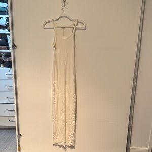 ETERNE MAXI Elegant Cream Maxi Dress (size small) NEVER WORN